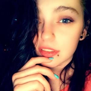 Meet your Posher, Erinn